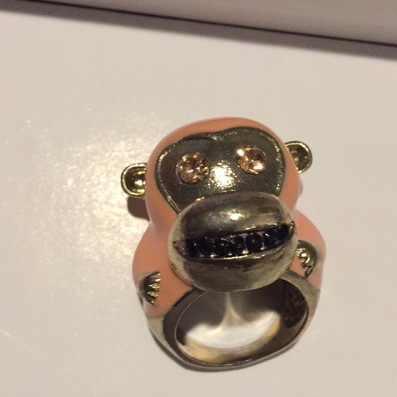 Pink-peachy monkey ring - Picture 3 of 5